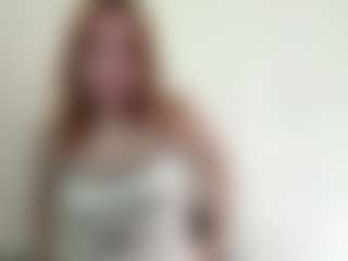 LauraStraker's Live Sex Cam Show