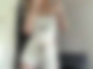 LauraStraker's Live Sex Cam Show