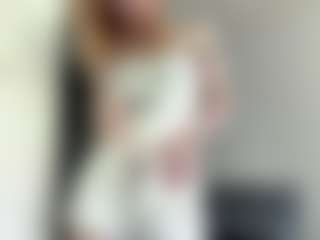 LauraStraker's Live Sex Cam Show