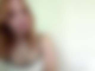 LauraStraker's Live Sex Cam Show