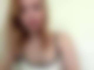 LauraStraker's Live Sex Cam Show