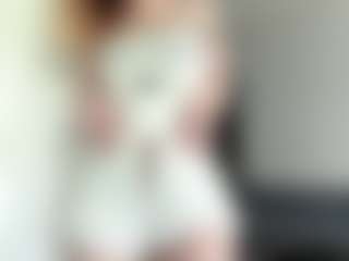 LauraStraker's Live Sex Cam Show