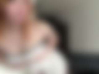 LauraStraker's Live Sex Cam Show