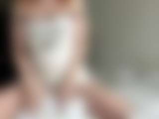 LauraStraker's Live Sex Cam Show