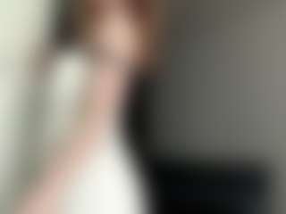 LauraStraker's Live Sex Cam Show