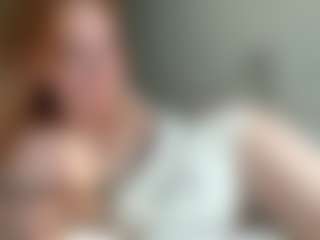 LauraStraker's Live Sex Cam Show