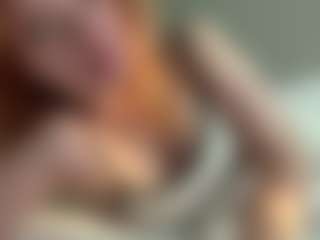 LauraStraker's Live Sex Cam Show