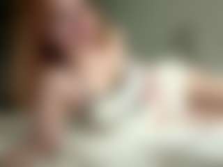 LauraStraker's Live Sex Cam Show