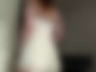 LauraStraker's Live Sex Cam Show
