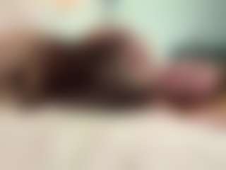 LauraStraker's Live Sex Cam Show