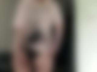 LauraStraker's Live Sex Cam Show