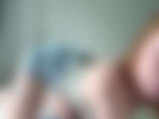 LauraStraker's Live Sex Cam Show