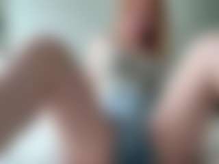 Live cam show with LauraStraker - Sexwebcam Red Hair on Camsoda