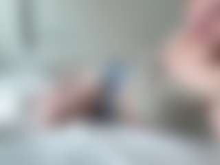 LauraStraker's Live Sex Cam Show