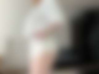 LauraStraker's Live Sex Cam Show