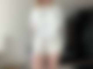 LauraStraker's Live Sex Cam Show