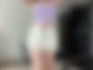 LauraStraker's Live Sex Cam Show