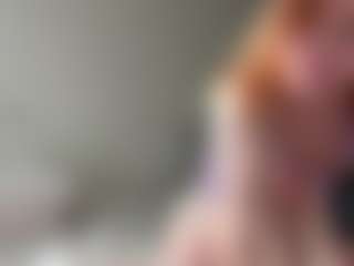 LauraStraker's Live Sex Cam Show