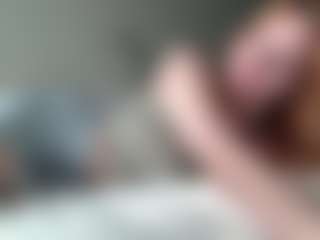 LauraStraker's Live Sex Cam Show