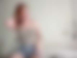 LauraStraker's Live Sex Cam Show