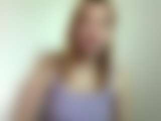 LauraStraker's Live Sex Cam Show