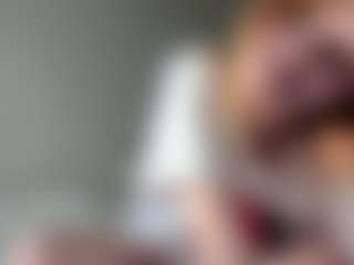 LauraStraker's Live Sex Cam Show