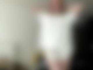 LauraStraker's Live Sex Cam Show