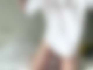 LauraStraker's Live Sex Cam Show