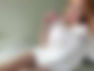 LauraStraker's Live Sex Cam Show