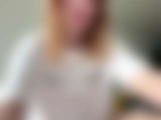 LauraStraker's Live Sex Cam Show