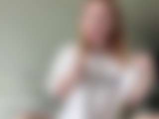 LauraStraker's Live Sex Cam Show