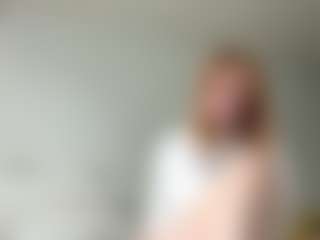LauraStraker's Live Sex Cam Show