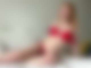 LauraStraker's Live Sex Cam Show