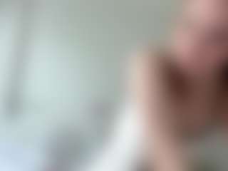 LauraStraker's Live Sex Cam Show
