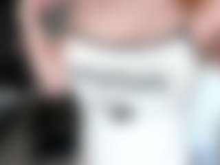 LauraStraker's Live Sex Cam Show