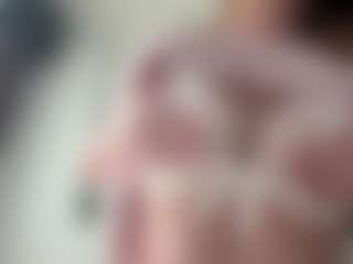 LauraStraker's Live Sex Cam Show
