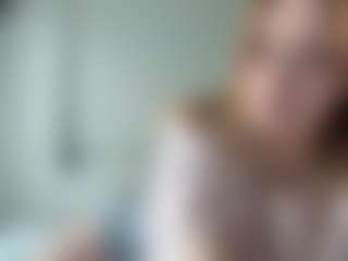 LauraStraker's Live Sex Cam Show