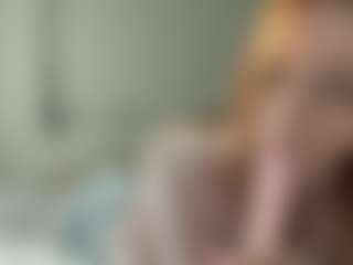 LauraStraker's Live Sex Cam Show