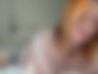 LauraStraker's Live Sex Cam Show