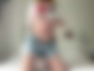 Live cam show with LauraStraker - Red Hair Blowjob on parknlotfishbdy