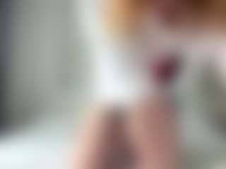 Show de cam en vivo con LauraStraker - Teen (18+) en Camsoda