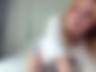 LauraStraker's Live Sex Cam Show
