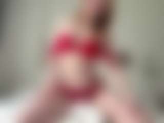 LauraStraker's Live Sex Cam Show