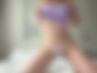 Live cam show with LauraStraker - Athletic Blowjob on googirlz