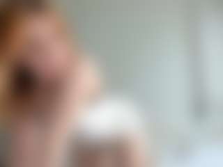 Live cam show with LauraStraker - Sexwebcam Red Hair on livesuperchat.net