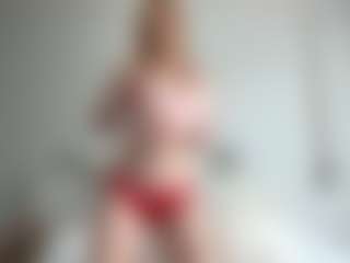 LauraStraker's Live Sex Cam Show