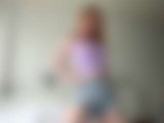 LauraStraker's Live Sex Cam Show
