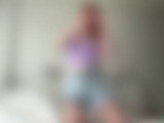 LauraStraker's Live Sex Cam Show