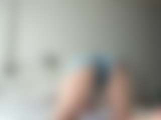 LauraStraker's Live Sex Cam Show