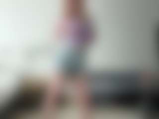 LauraStraker's Live Sex Cam Show